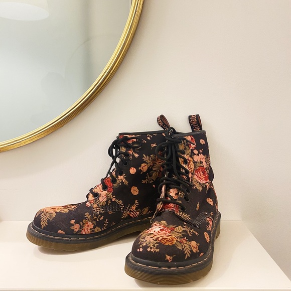 Dr. Martens Floral Boots - Picture 2 of 4